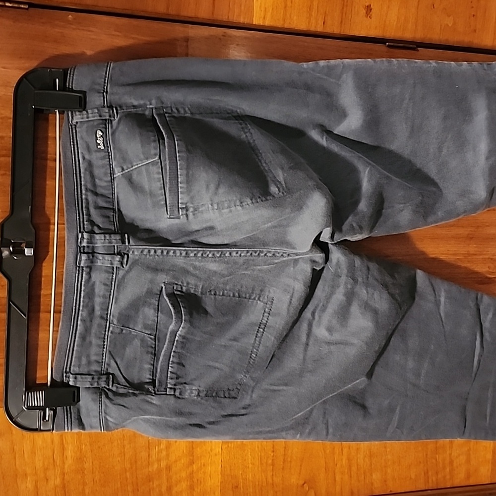 Pants - Picture 4 of 8